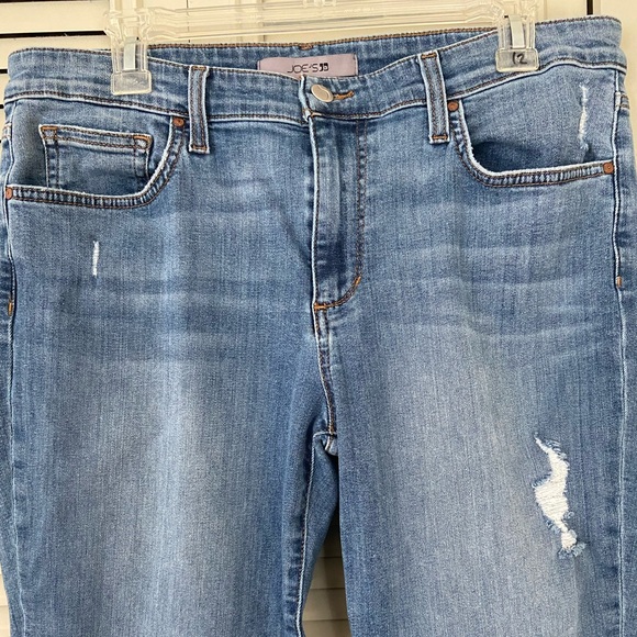 Joe’s Jeans “Oshawa” Slim Boyfiend Cut - Picture 3 of 10